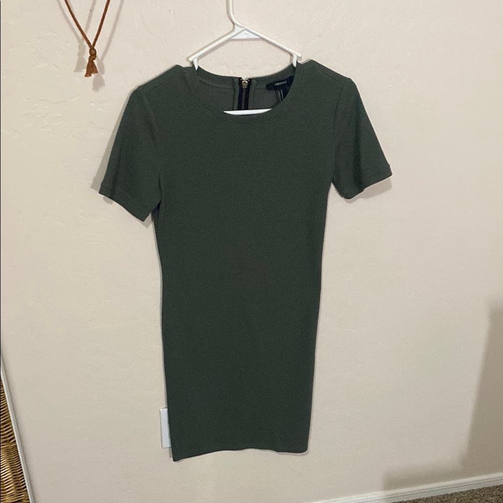 Dark Green Short Sleeve Dress